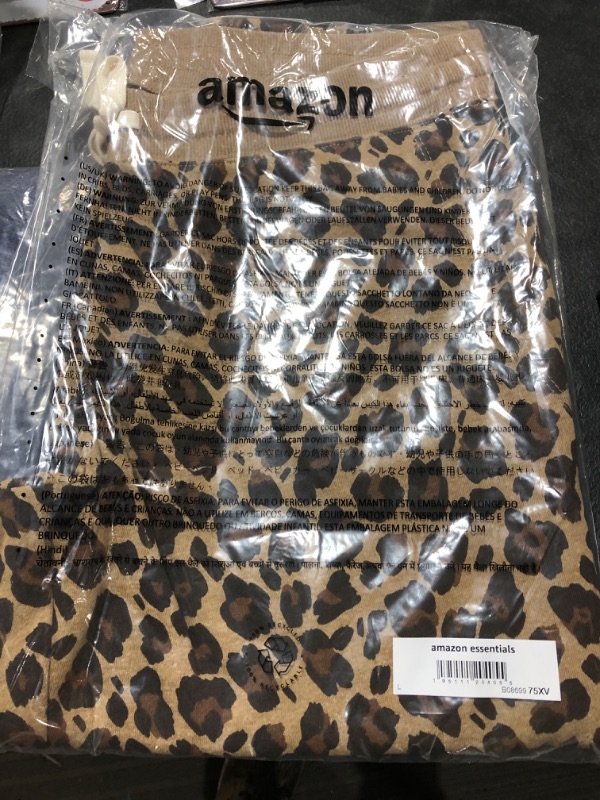Photo 1 of Amazon Essentials Women's French Terry Fleece Jogger Sweatpant Large Leopard