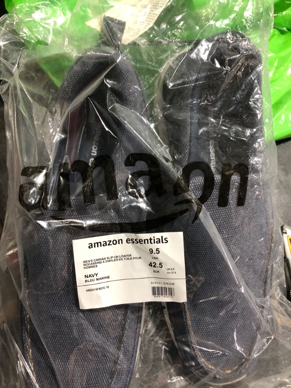 Photo 1 of Amazon Essentials Men's Canvas Slip on Loafer 9.5 Navy