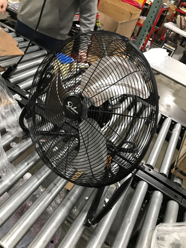 Photo 1 of  simple dexuxe black fan