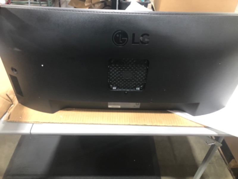 Photo 2 of LG UltraWide QHD 34-Inch Curved Computer Monitor 34WQ73A-B, IPS with HDR 10 Compatibility, Built-In KVM, and USB Type-C, Black

3440 x 1440
