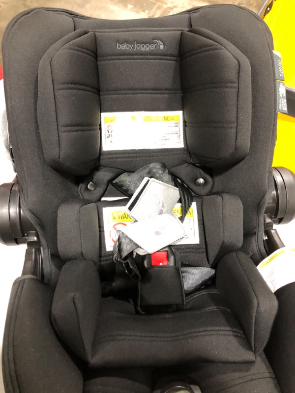 Photo 4 of Baby Jogger City GO 2 Infant Car Seat, Pike with Leatherette City Go 2 Pike