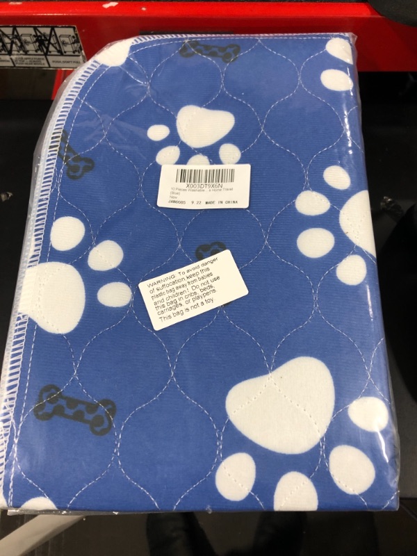 Photo 2 of 10 Pieces Washable Pee Pads for Dogs 16 x 24 Inch Waterproof Non Slip Dog Mats Absorbent Potty Whelping Pad Puppy Pee Pads Reusable Dog Training Pads for Cat Pets Home Travel (Blue)