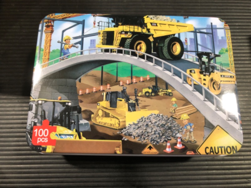 Photo 1 of 100pc Construction Vehicle Puzzle with Tin