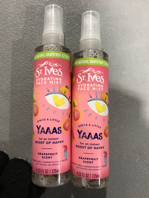 Photo 1 of Face Mist Yaaas, Grapefruit Scent, 4.23 fl oz each (Pack of 2)