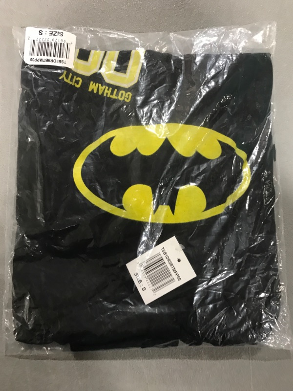 Photo 2 of [Size S] Batman Cosplay Youth Boys Black Hooded Tee T-Shirt with 3D Ears 