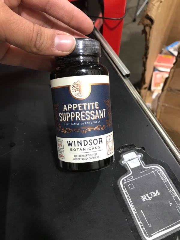 Photo 2 of Appetite Suppressant for Weight Loss - Appetite Control Supplements, Hunger Suppressant with Garcinia Cambogia and Glucomannan - Lose Weight Fast for Women and Men - 60 Veggie Carb Blocker Diet Pills EXP 01/2024