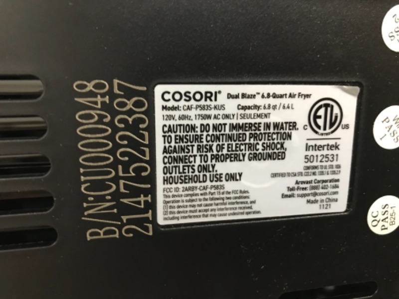 Photo 6 of COSORI Pro III Air Fryer Dual Blaze, 6.8-Quart, Precise Temps Prevent Overcooking, Heating Adjusts for a True Air Fry, Bake, Toast, and Broil, Even and Fast Cooking, In-App Recipes, 1750W
(HANDLE IS SPLIT/CRACKED)
