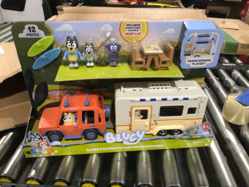 Photo 2 of Bluey Ultimate Caravan Adventures - Caravan Playset and Three 2.5-3" Figures & 4WD Family Vehicle with 2 Surfboards