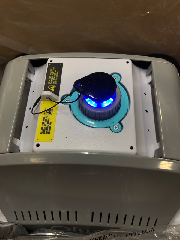 Photo 4 of (2023 New) Ofuzzi Cyber Cordless Robotic Pool Cleaner, Max.120 Mins Runtime, Self-Parking, Automatic Pool Vacuum for All Above/Half Above Ground Pools Up to 1076ft² of Flat Bottom (Grey)