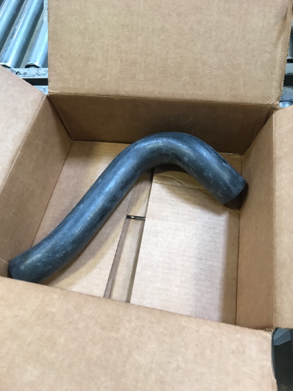 Photo 2 of ACDelco Gold 24485L Molded Upper Radiator Hose