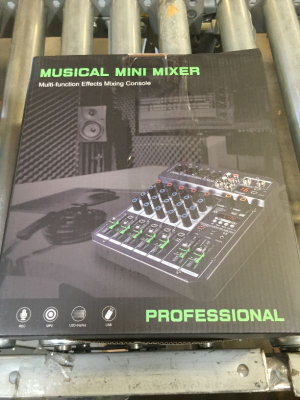 Photo 1 of MUSICAL MINI MIXER PROFESSIONAL
