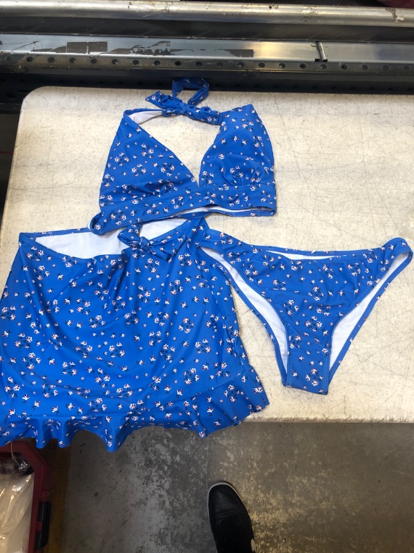 Photo 1 of 3 PIECE BATHING SUIT 
MEDIUM 