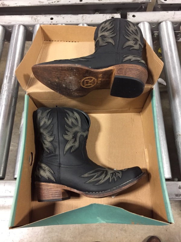 Photo 2 of 6.5 ----- roper women's amelia eagle overlay short western boot snip toe 