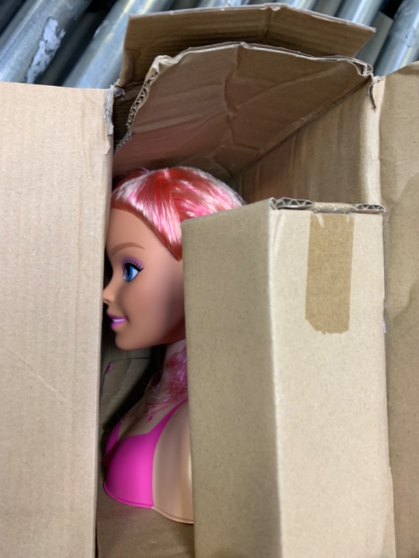 Photo 3 of Just Play Barbie Small Styling Head - Blonde Amazon Exclusive Styling Head Blonde Hair --- Box Packaging Damaged, Item is New
