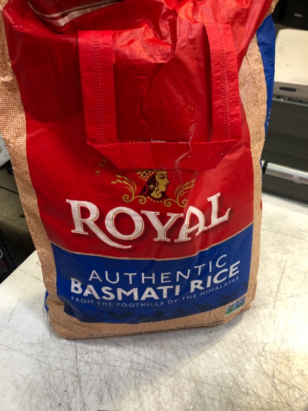 Photo 2 of Authentic Royal Royal Basmati Rice, 15-Pound Bag, White 15 Pound (Pack of 1) exp 01/15/2024