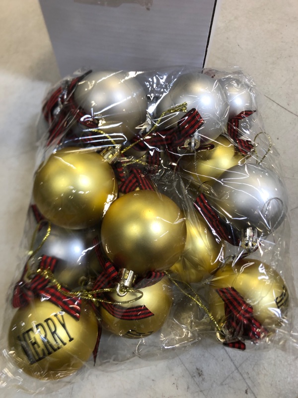 Photo 1 of 16 PIECES CHRISTMAS BALLS ORNAMENTS