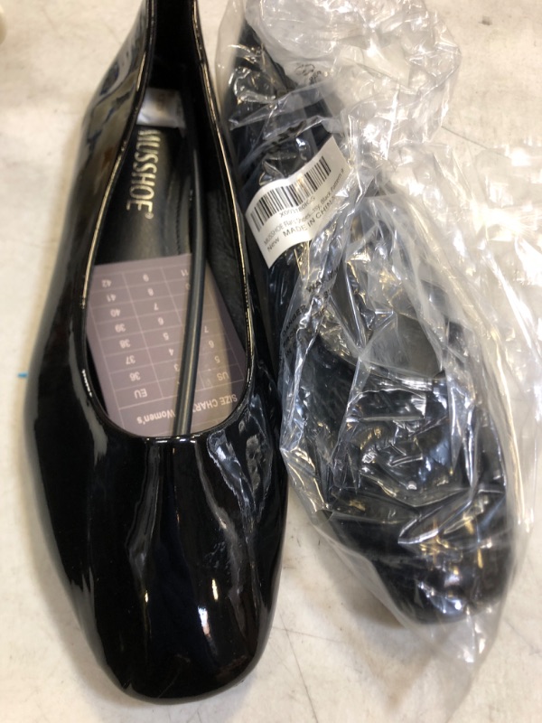 Photo 1 of MUSSHOE Flat Shoes Women Comfortable Pointed Toe Slip on Women's Flats size see 2nd photo black plain size 9