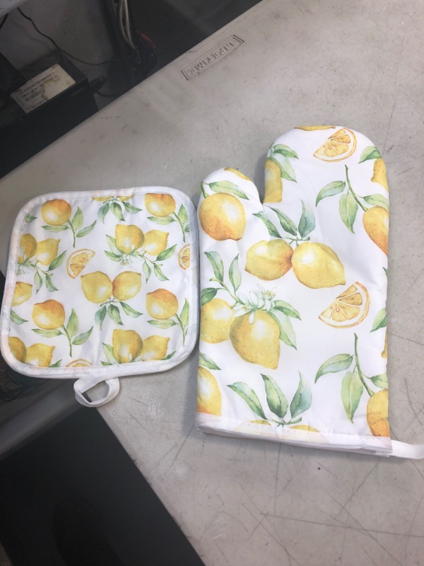 Photo 1 of  Lemon Fruit Oven Mitts and Pot Holders Summer Fruit Kitchen Glove Sets Heat Resistant Kitchen Hot Pads for Microwave BBQ Baking Grilling