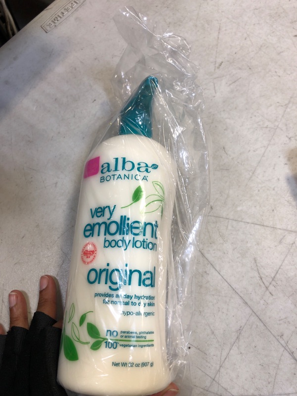 Photo 2 of Alba Botanica Very Emollient Body Lotion, Original - 32 fl oz bottle