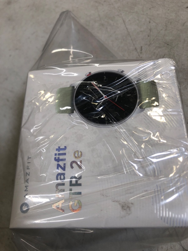 Photo 2 of Amazfit GTR 2e Smart Watch 1.39" AMOLED Always-On Display SpO2 Blood Oxygen Sensor 90 Sports Modes 24hrs Health Monitoring | 5 ATM Water Resistance | 24 Days Battery Life | Built-In Alexa - Green