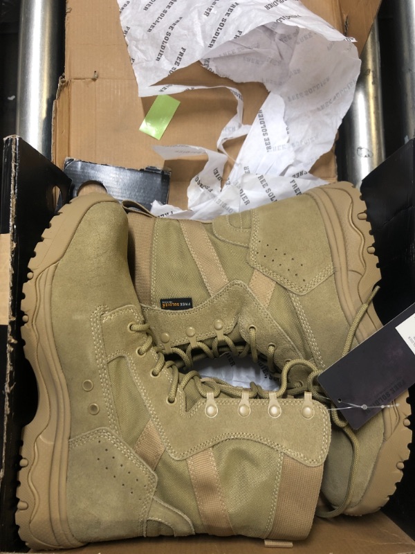 Photo 2 of Gratis Soldier Luar Ruangan Olahraga Militer Boots Pria Sepatu Taktis Tentara Tempur Lampu Sepatu untuk Camping Hiking size 10