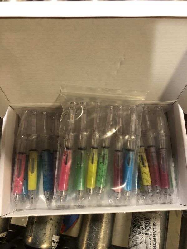 Photo 2 of YOOHUA 36PCS Syringe Pens, Retractable Fun Multi Color Novelty Pen for Nurses, Nursing Student School Supplies, Birthdays, Stocking Stuffers and Party Favor Gift (SP-36)

