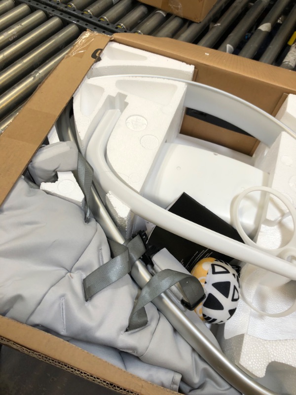 Photo 6 of 4moms MamaRoo Multi-motion Baby Swing