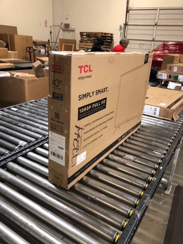 Photo 1 of TCL 40" Class 3-Series Full HD 1080p LED Smart Roku TV - 40S355
