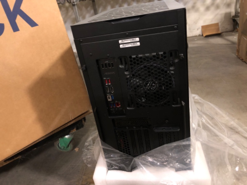 Photo 5 of AORUS Stealth 500 DIY PC Kit (Z690 AORUS Elite Stealth, NVIDIA GeForce RTX 3070 Gaming OC 8G Stealth, AORUS C500G) - S5Z69R3070 AORUS Stealth 500 (S5Z69R3070)