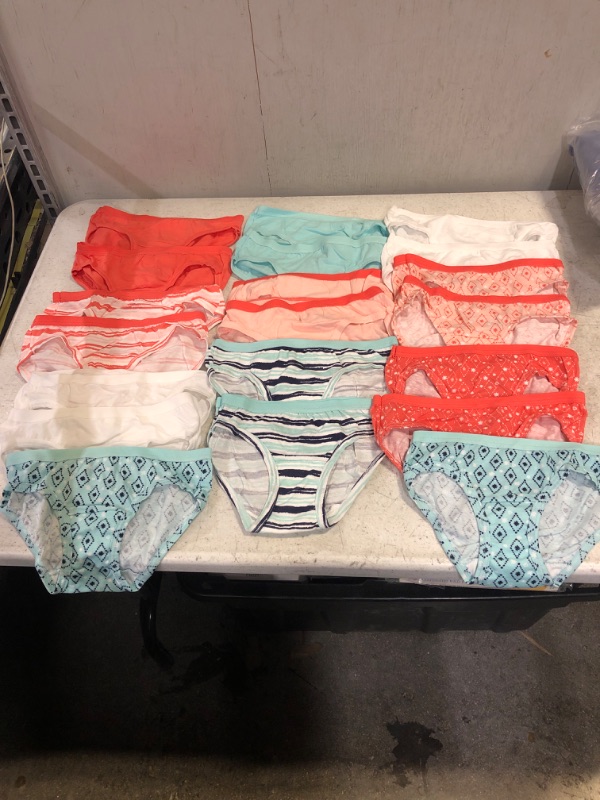 Photo 1 of 10 count of underwear size - 6