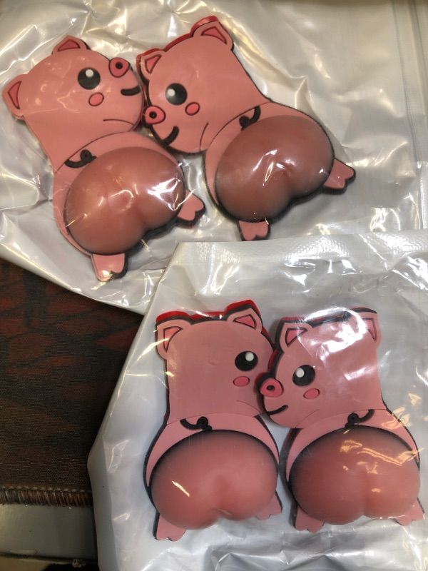 Photo 2 of 2-PACK:: 2 PCS Cute Animal Stickers, Anti Collision Car Door Stickers, Waterproof 3D Silicone Butt Stickers for Car, Car Accessories Car Door Guards Protectors Rearview Mirror Bumper Stickers (Pig)
