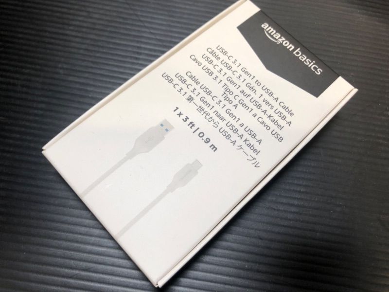 Photo 3 of Amazon Basics Fast Charging 3A USB-C3.1 Gen1 to USB-A Cable - 3-Foot, White White 3 Feet 1 Pack Cable------factory sealed