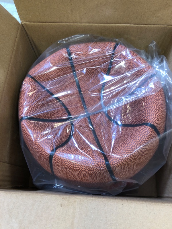 Photo 2 of Amazon Basics PU Composite Basketbal