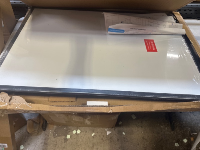 Photo 1 of FLIPCHART EASEL TPB-6090L