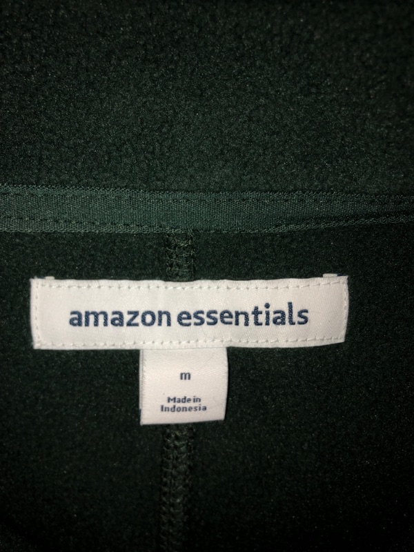 Photo 4 of Amazon Essentials Men's Full-Zip Polar Fleece Vest