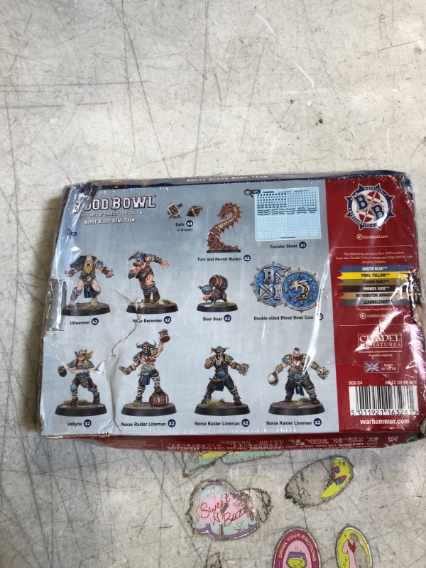 Photo 3 of Games Workshop Warhammer: Blood Bowl: Norse Team Norsca Rampagers  --  FACTORY SEALED --
