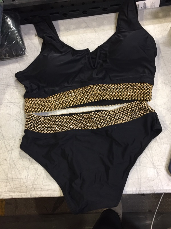 Photo 1 of 2XL BLACK TWO PIECE BATHING SUIT 