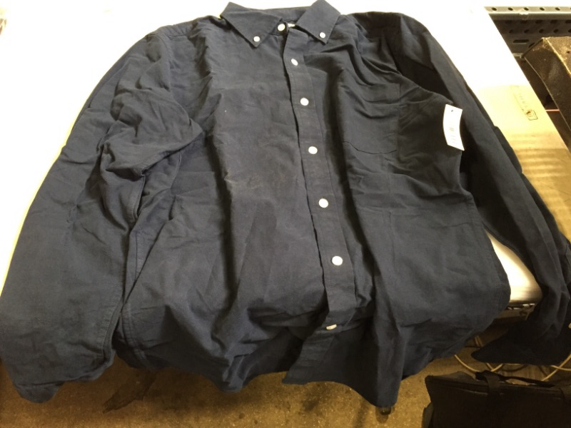 Photo 2 of Amazon Essentials Men's Slim-Fit Long-Sleeve Pocket Oxford Shirt SIZE Medium Navy