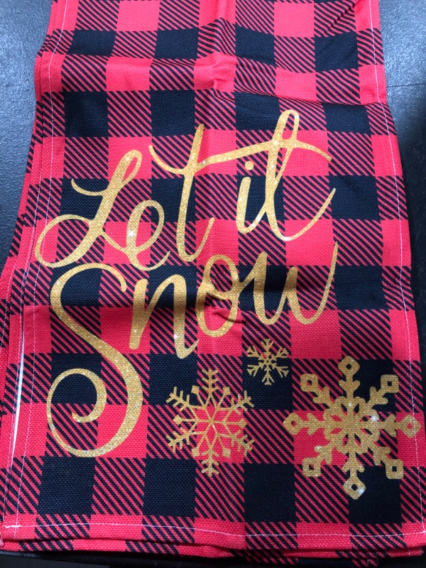 Photo 1 of "Let it snow" Christmas table runner, pack of 5
