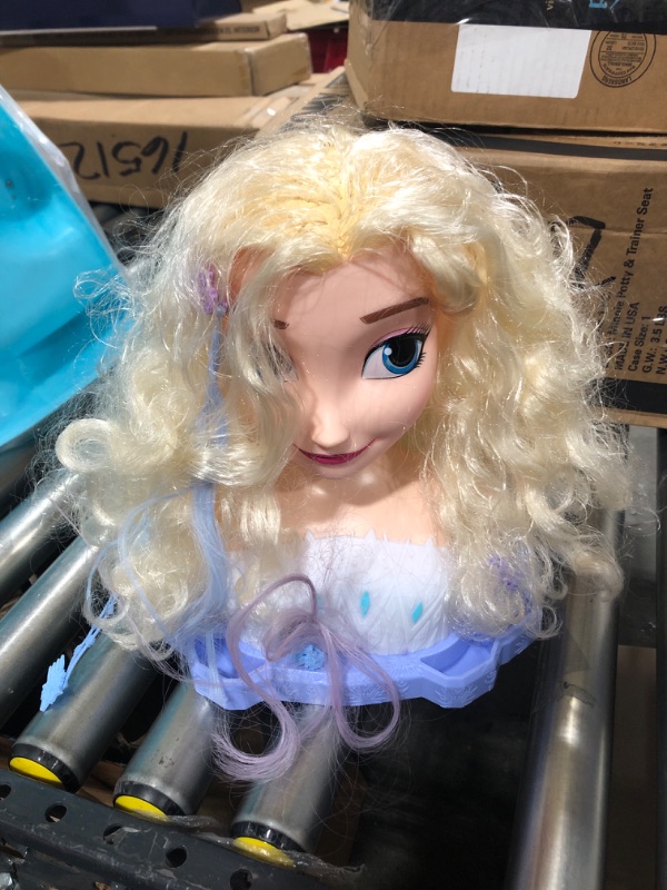 Photo 2 of Disney Frozen Deluxe Elsa Styling Head, Blonde Hair,