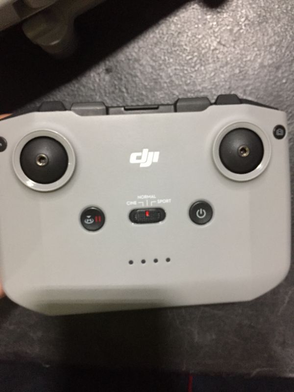 Photo 4 of DJI MAVIC AIR 2 FLY MORE COMBO **PARTS ONLY!!**