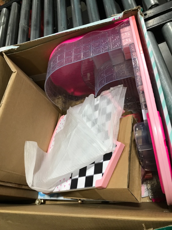 Photo 1 of LOL Surprise Shine On Salon & Spa 5-N-1 Playset with 65+ Surprises- Working Waterfall, Light-Up Mirror, Full 360 Play and Accessories, Holiday Toy, Great Gift for Kids Girls Boys Ages 4 5 6+ Years Old