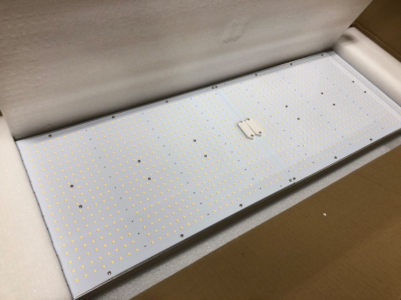 Photo 1 of BESTVA BP4000 LED Grow Light with High Yield Samsung LM301 Diodes &Dimmable Full Spectrum Plant Light with 1312PCS LEDs for Indoor Plants Seedling Veg and Bloom Plant Grow Lamp for 4x4/5x5 Grow Tent
