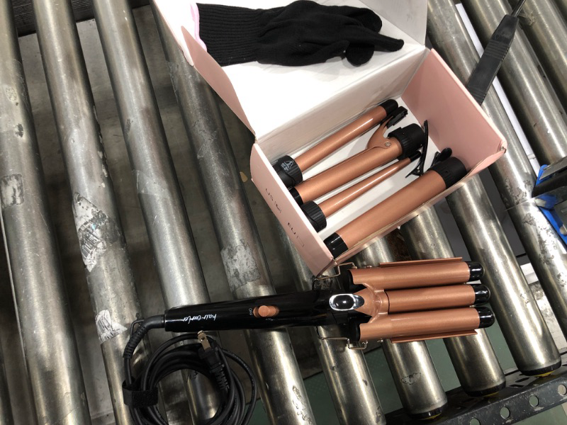 Photo 2 of 5 in 1 Curling Iron Wand Set