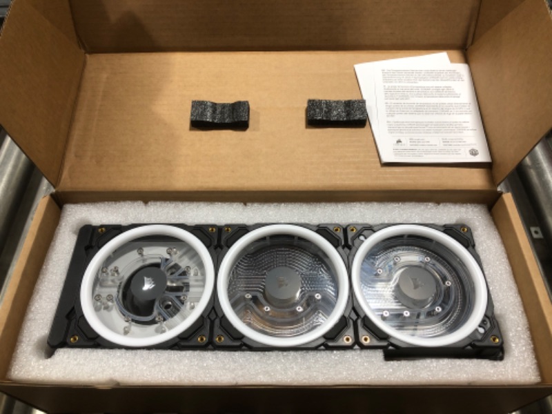 Photo 1 of CORSAIR Hydro X Series XD7 RGB Pump/Reservoir Combo - 360mm Distribution Plate System - D5 PWM Pump - 140ml Reservoir - 36 Individually Addressable RGB LEDs - Temperature Sensor XD7 RGB Black