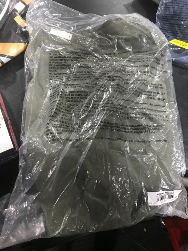 Photo 1 of amazon essentials 40wx30l green men pants 