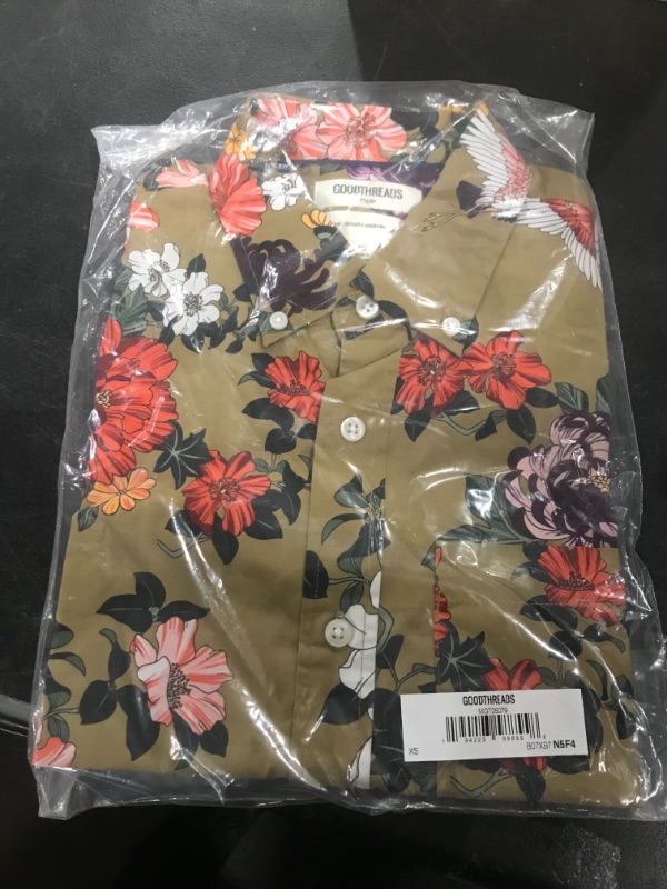 Photo 2 of Goodthreads Men's Standard-Fit Short-Sleeve Printed Poplin Shirt X-Small Abstract Floral Print