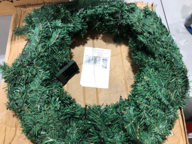 Photo 1 of 24" Lighted Wreath - Green