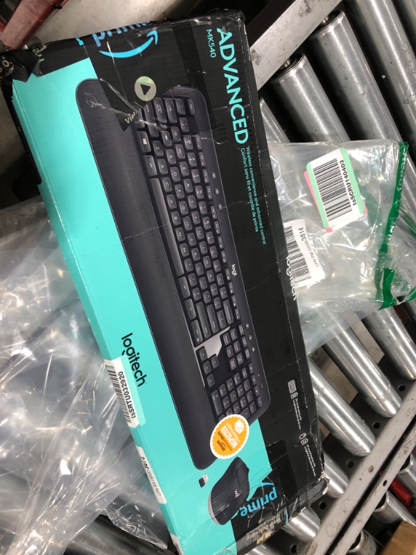 Photo 3 of Logitech MK540 Wireless Keyboard Mouse Combo 1 Pack