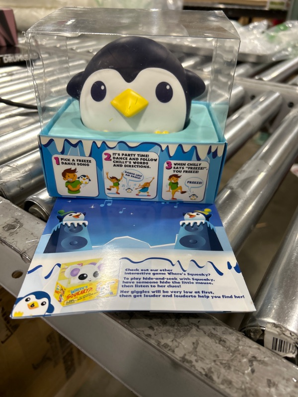 Photo 2 of Freeze Dance with Chilly Fun Interactive Children Game - Educational Penguin Music and Dance Game by Blue Orange Games - 1 to 4 Players for Ages 4+